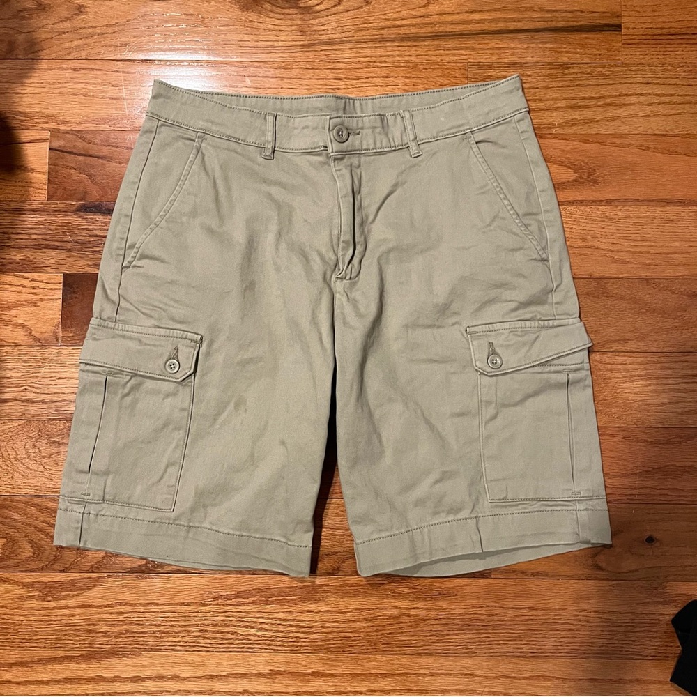 St. John’s Bay Men's Tan Cargo Shorts